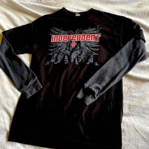 Like new Independent Truck Company long sleeve